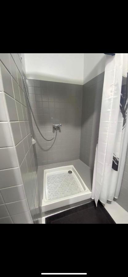 Le 35 Liberte-Spacieux Appartement Avec Balcon Et Local Velos-Centre Commercial Polygone Безьє Екстер'єр фото