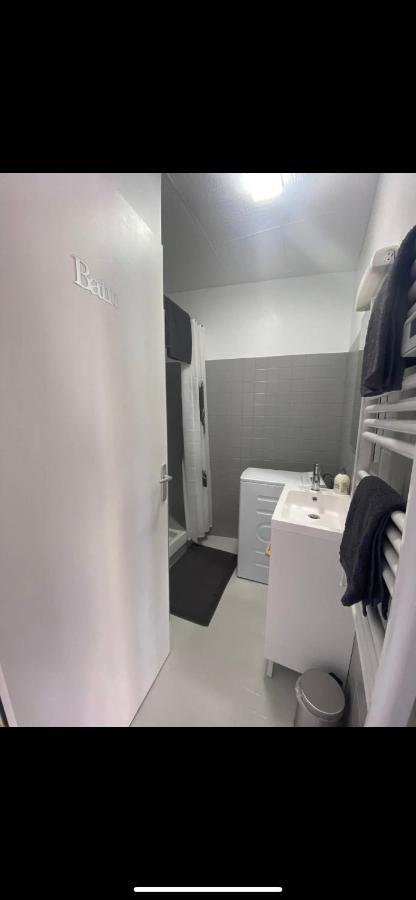 Le 35 Liberte-Spacieux Appartement Avec Balcon Et Local Velos-Centre Commercial Polygone Безьє Екстер'єр фото